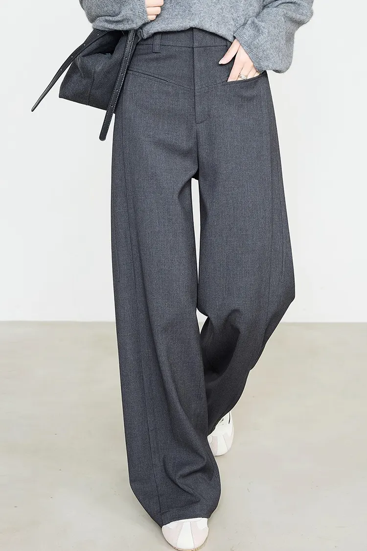 Comment choisir le meilleur pantalon de costume pour femme pour plus de confort, de style et de confiance